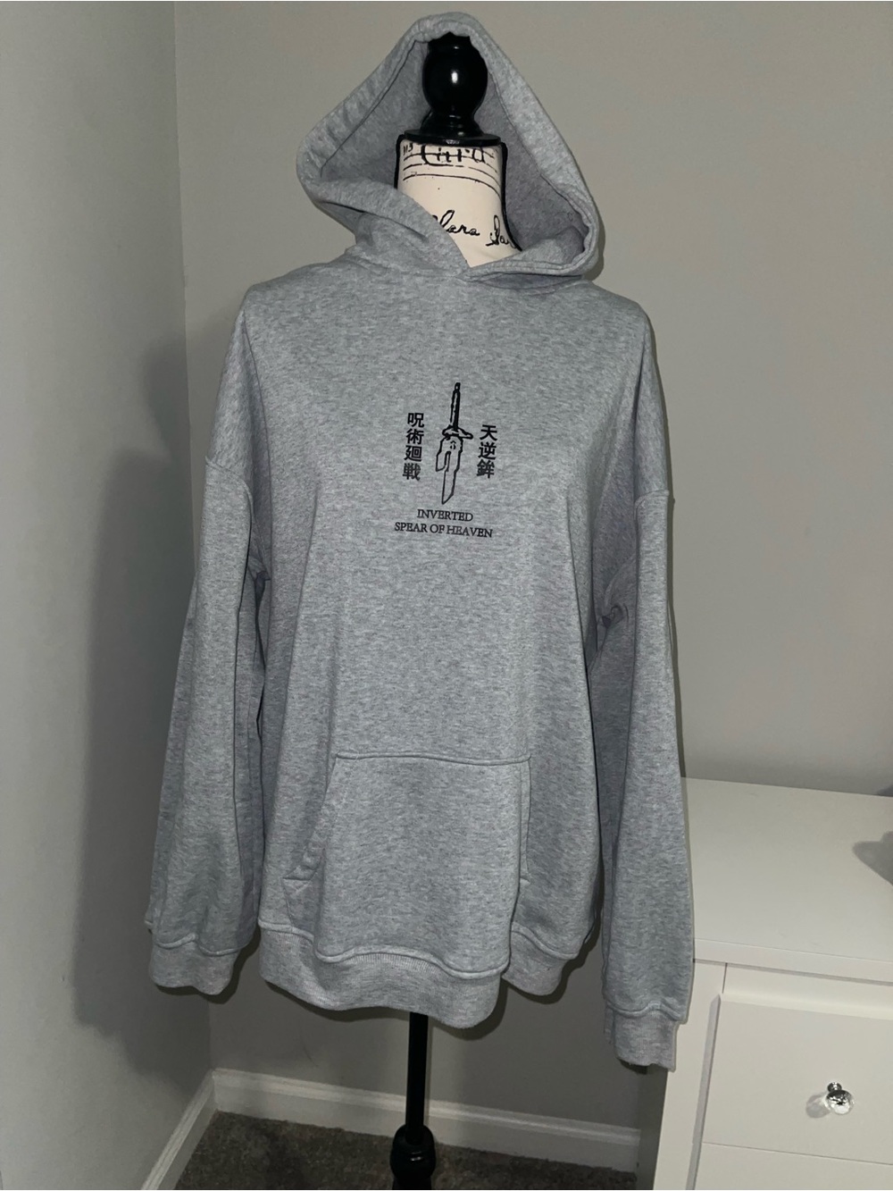 XXL Men’s Grey Anime Hoodie